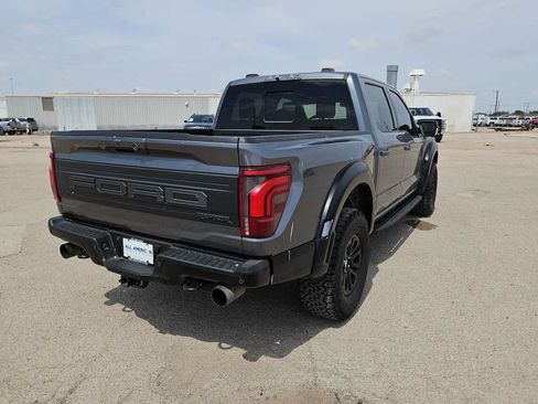 Used 2025 Ford F150 Raptor AWD/4WD image 8