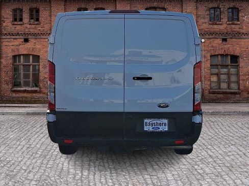 Certified 2022 Ford Transit 250 Low Roof image 5
