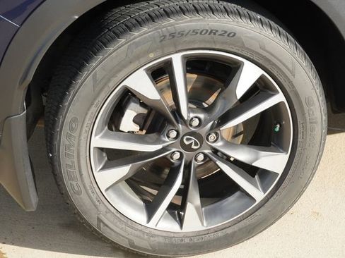 Used 2022 INFINITI QX60 Luxe w/ Cargo Package FWD image 11