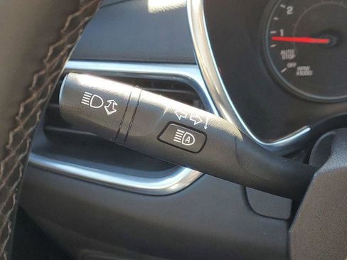 Used 2023 Chevrolet Equinox LT image 10