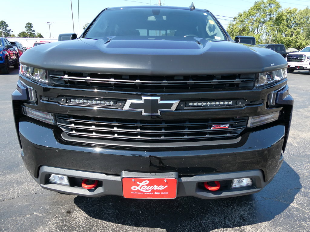 Used 2020 Chevrolet Silverado 1500 LT Trail Boss AWD/4WD image 9