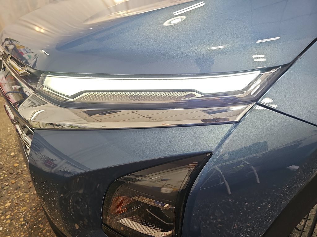 Certified 2025 Chevrolet Equinox LT w/ Safety and Technology Package AWD/4WD image 36