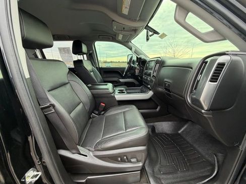 Used 2018 Chevrolet Silverado 3500 LTZ w/ Duramax Plus Package image 14