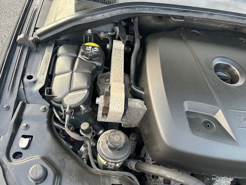 Used 2016 Volvo S80 T5 w/ Inscription Package image 29