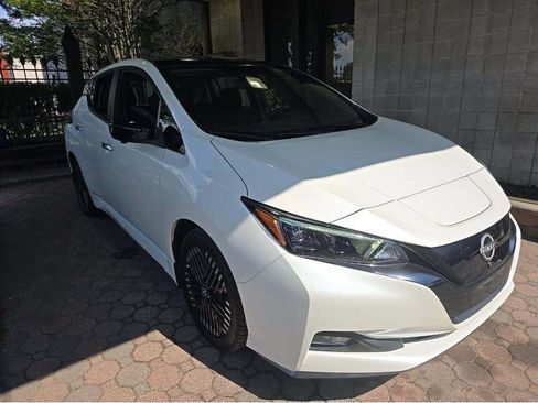 Used 2023 Nissan Leaf SV Plus FWD image 4