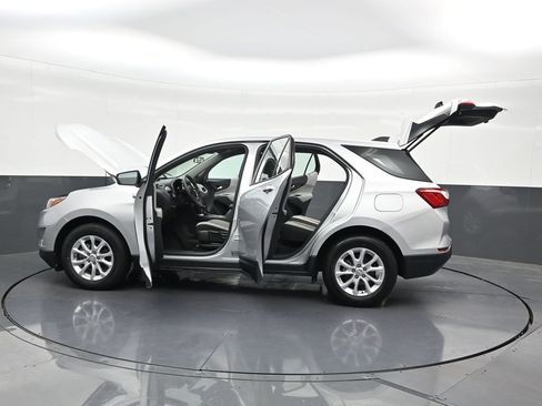 Used 2020 Chevrolet Equinox LS FWD image 35