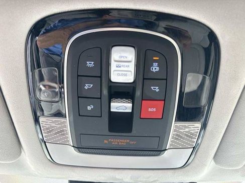 Used 2024 Hyundai Palisade Calligraphy FWD image 24