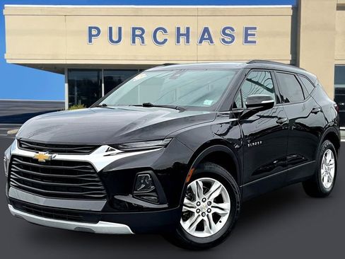 Used 2021 Chevrolet Blazer LT FWD image 3