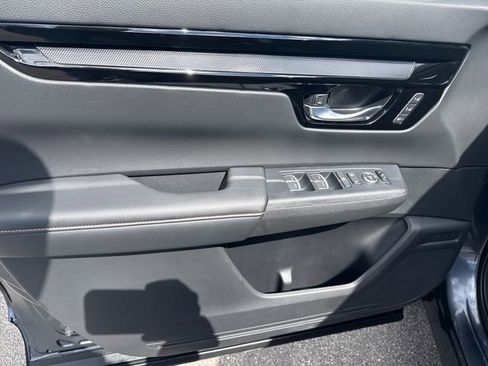 Used 2024 Honda CR-V Sport Touring image 9