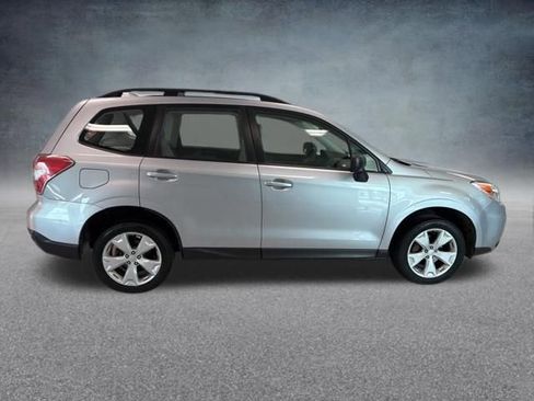 Used 2016 Subaru Forester 2.5i w/ Alloy Wheel Package AWD/4WD image 6