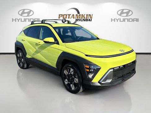 Certified 2024 Hyundai Kona SEL FWD image 3
