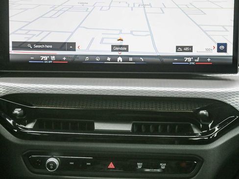 Used 2025 BMW M340i image 10