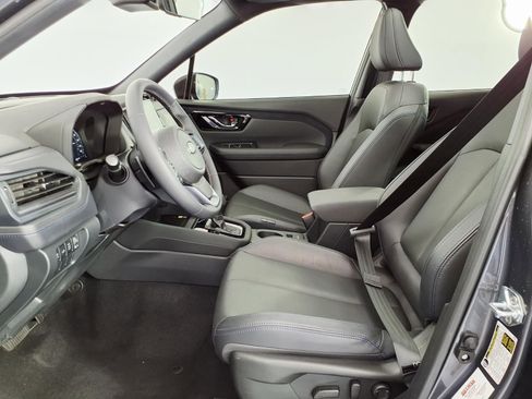 Used 2025 Subaru Forester Limited w/ Popular Package AWD/4WD image 12