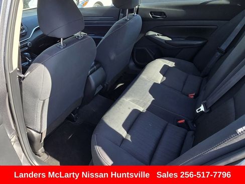Used 2024 Nissan Altima 2.5 S FWD image 14