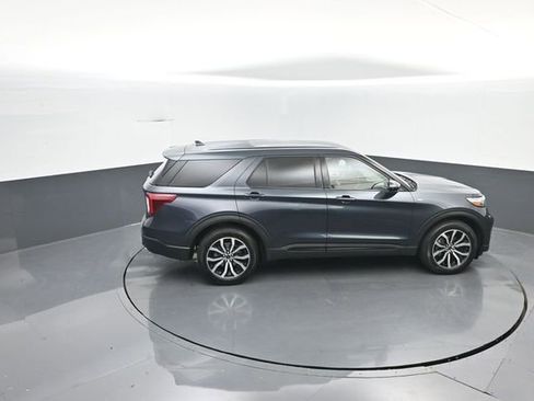 Used 2022 Ford Explorer ST-Line image 23