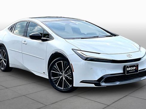 Used 2023 Toyota Prius Limited w/ Limited Premium Package AWD/4WD image 3