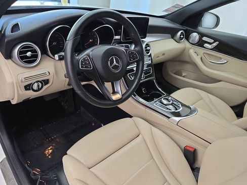 Used 2018 Mercedes-Benz C 300 4MATIC Sedan image 15