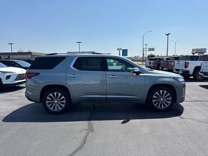 Used 2023 Chevrolet Traverse Premier