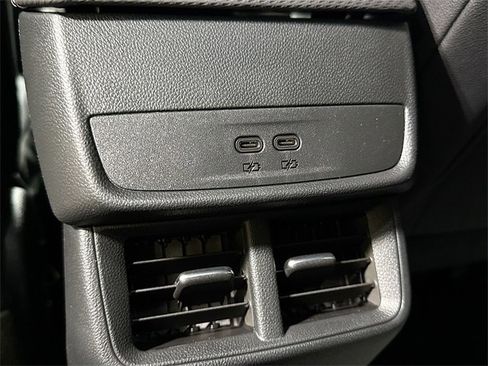 New 2026 Chevrolet Equinox LT image 28