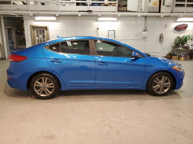 Used 2017 Hyundai Elantra SE FWD image 8
