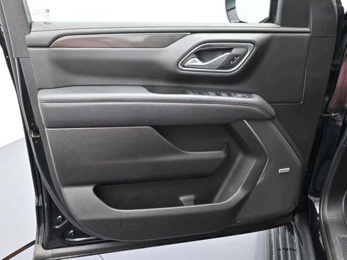 Used 2022 GMC Yukon AT4 image 13