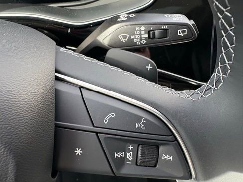 New 2026 Audi Q8 Premium Plus image 16