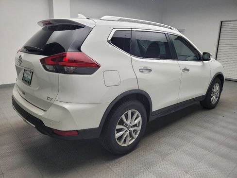 Used 2020 Nissan Rogue SV FWD image 9