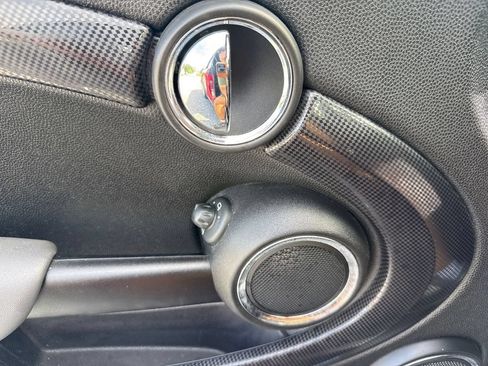 Used 2011 MINI Cooper S FWD image 15
