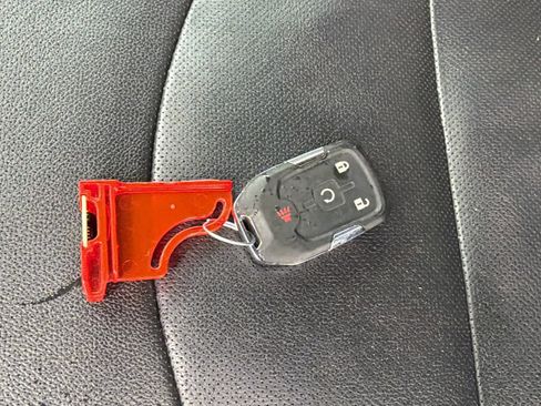 Used 2020 GMC Terrain SLT image 29