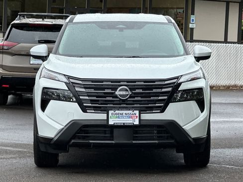 New 2026 Nissan Rogue SV AWD/4WD image 10