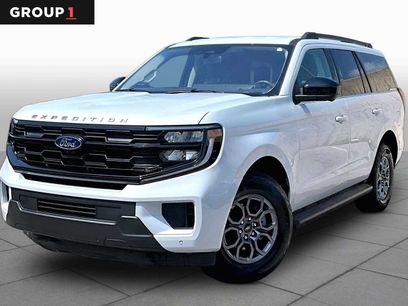 Used 2025 Ford Expedition Active