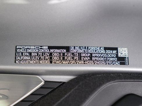 Used 2024 Porsche 911 Carrera 4 GTS image 33