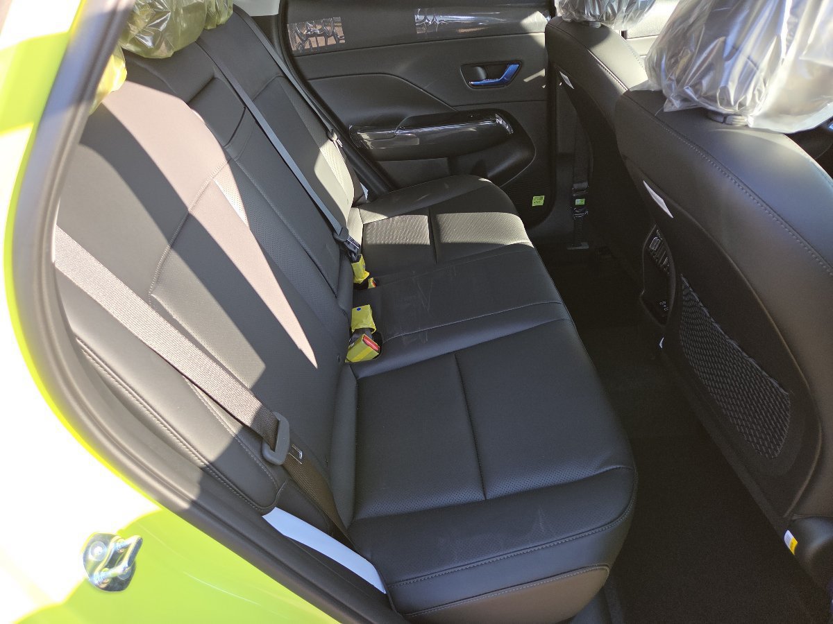New 2027 Hyundai Kona SEL Premium FWD image 24