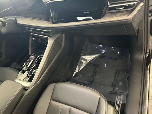 Certified 2025 Audi Q5 Premium Plus w/ Premium Plus image 28