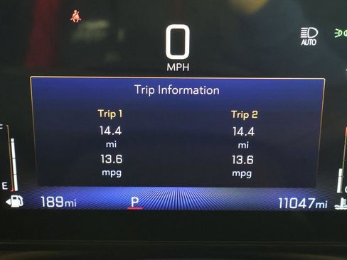 Used 2024 Chevrolet TrailBlazer LS image 17