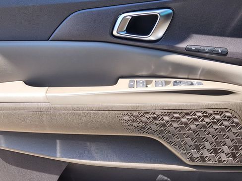 New 2026 Kia Carnival EX FWD image 20
