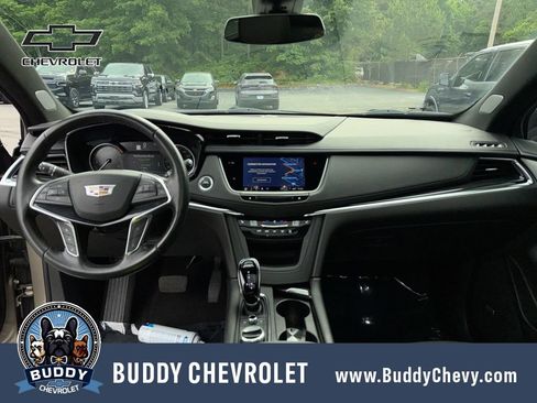 Used 2023 Cadillac XT5 Premium Luxury FWD image 31