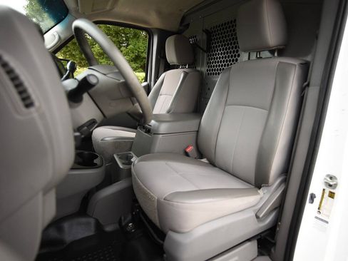 Used 2019 Nissan NV 2500 SV RWD image 8