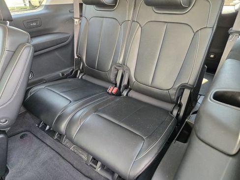 Used 2021 Jeep Grand Cherokee L Limited RWD image 40
