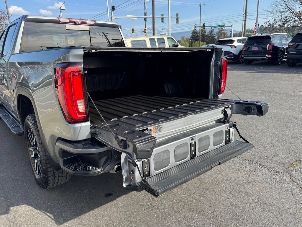 Used 2020 GMC Sierra 1500 AT4 w/ AT4 Premium Package AWD/4WD image 6