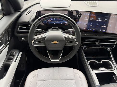New 2026 Chevrolet Traverse High Country AWD/4WD image 11