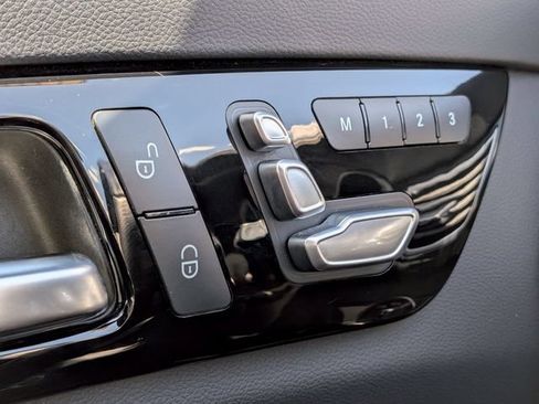 Used 2016 Mercedes-Benz CLS 400 image 28