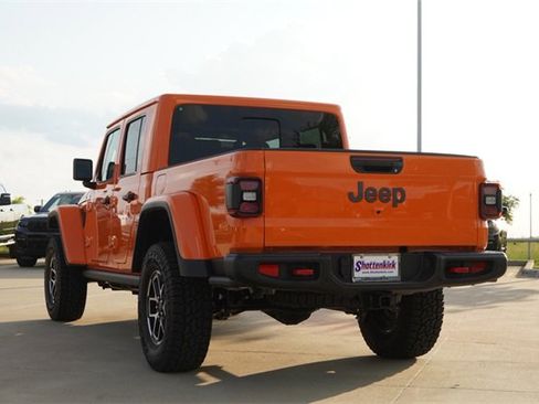 New 2025 Jeep Gladiator Rubicon image 6