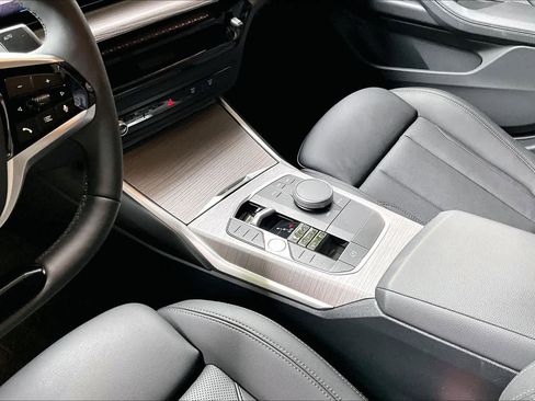 Used 2026 BMW 430i w/ Premium Package RWD image 16