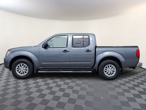 Used 2016 Nissan Frontier SV AWD/4WD image 8