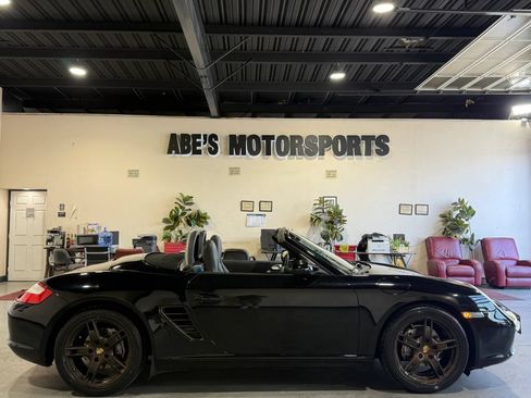 Used 2006 Porsche Boxster RWD image 9