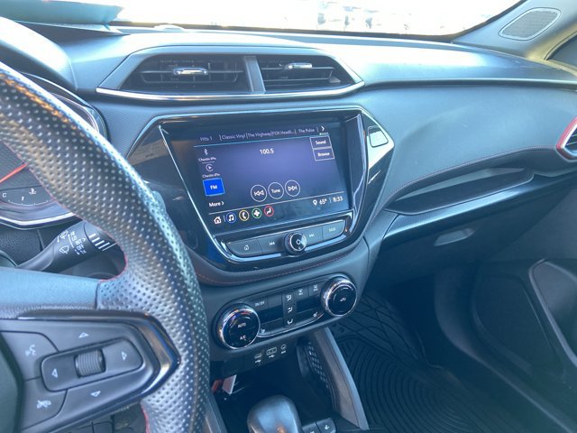 Used 2023 Chevrolet TrailBlazer RS w/ Convenience Package FWD image 29