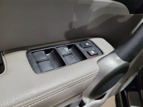 Used 2011 Honda CR-V EX-L image 37