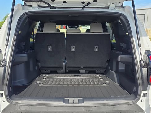 New 2026 Toyota 4Runner SR5 AWD/4WD image 29