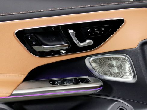 New 2026 Mercedes-Benz CLE 300 4MATIC Cabriolet image 17